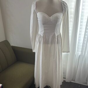 White Long Sleeve Sweetheart Bridal Gown